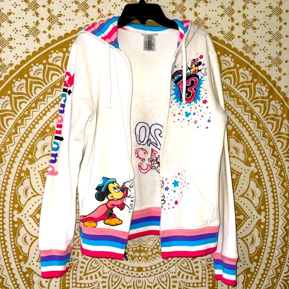✨HOST PICK✨ DISNEYLAND PARKS “2013” ZIP-UP JACKET WITH CHARACTERS, KIDS SIZE MED - Picture 5 of 10
